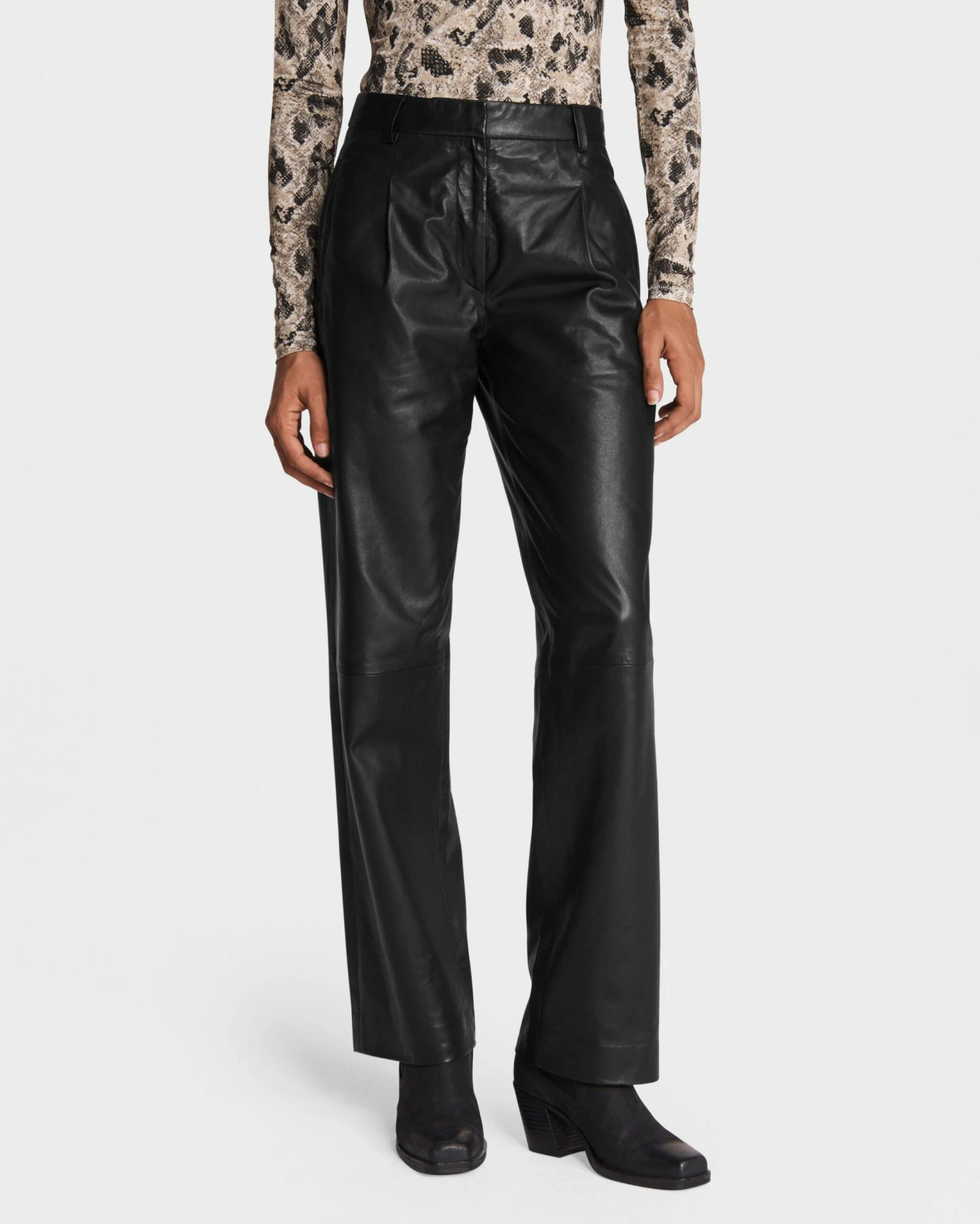 Leslie-Leather-Pant.jpg.jpg Rag & Bone Leslie Leather Pant For Sale Black -Rag Bone For Women Sales 2024 Leslie Leather Pant.jpg scaled